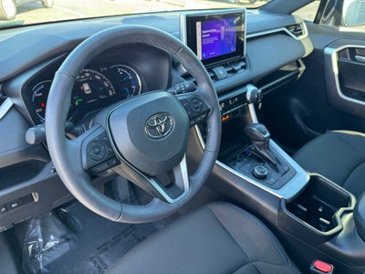 2023 Toyota RAV4 Hybrid SE