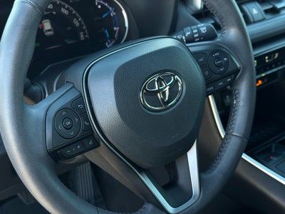 2023 Toyota RAV4 Hybrid SE