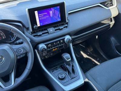 2023 Toyota RAV4 Hybrid SE