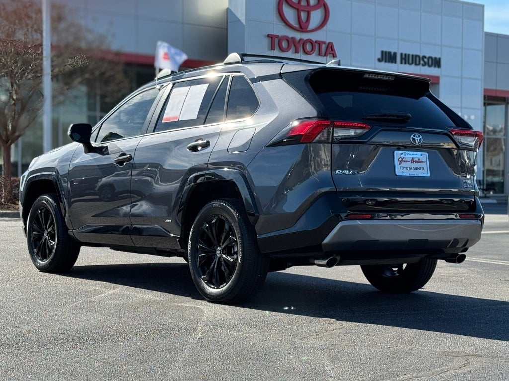2023 Toyota RAV4 Hybrid SE