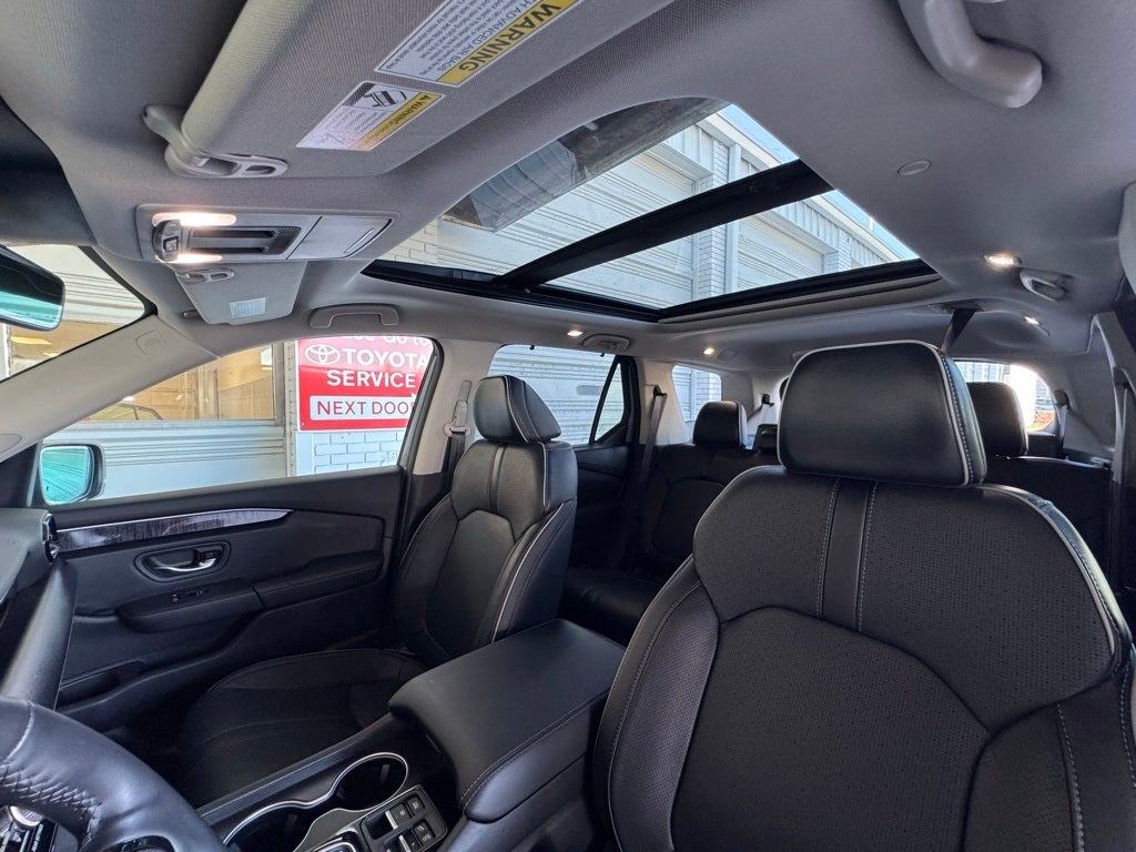 2023 Honda Pilot Elite