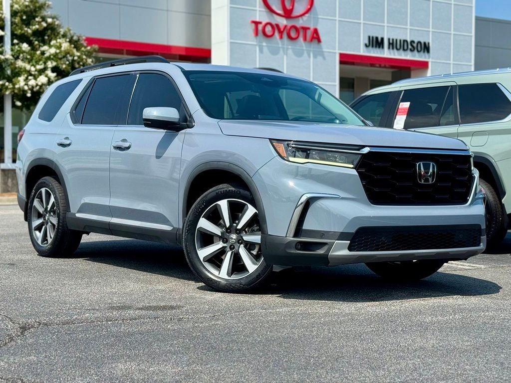 2024 Honda Pilot Touring