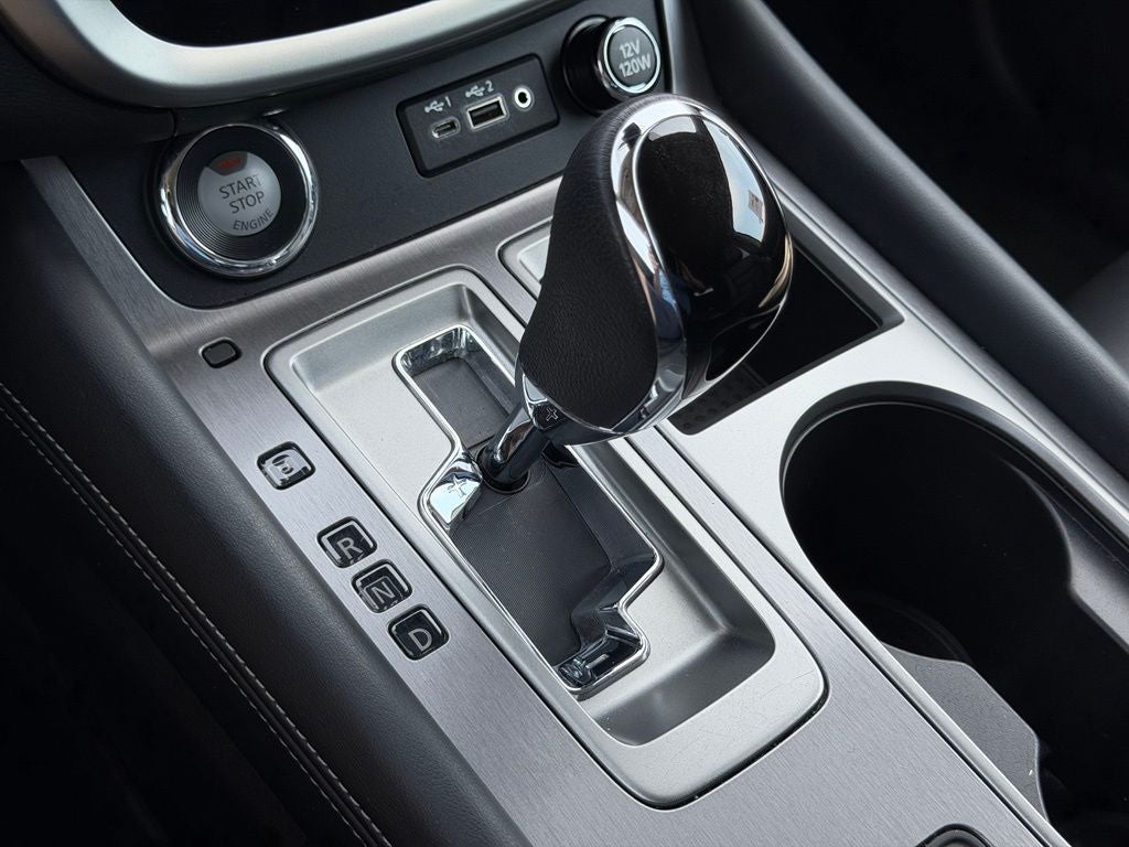 2024 Nissan Murano SV