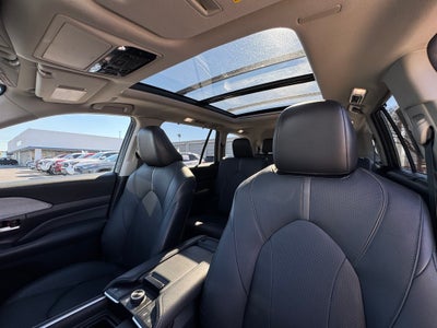 2024 Toyota Grand Highlander Platinum
