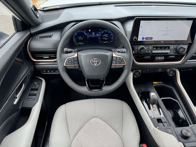2025 Toyota Grand Highlander Hybrid MAX Limited