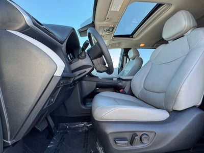 2025 Toyota Sienna XLE 7 Passenger