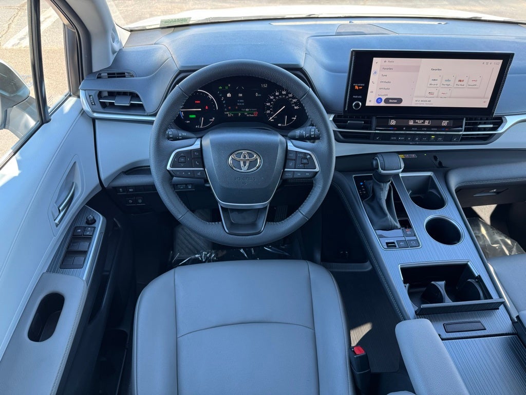 2025 Toyota Sienna XLE 7 Passenger