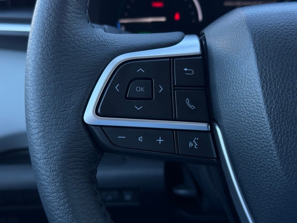 2025 Toyota Sienna XLE 7 Passenger