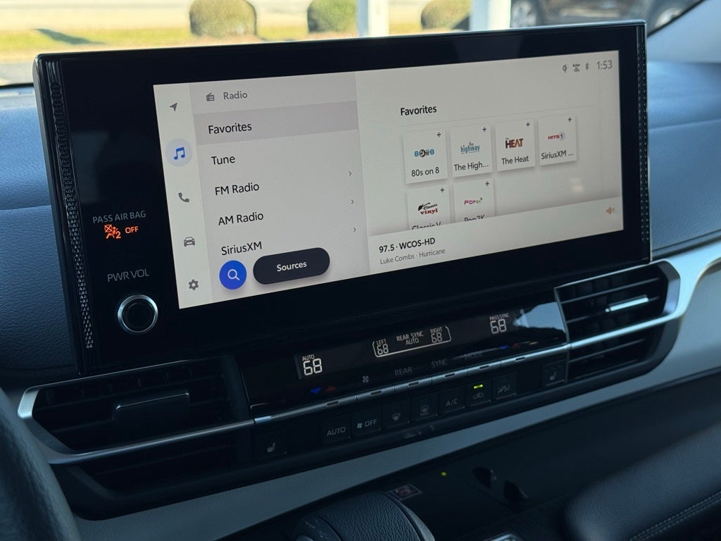 2025 Toyota Sienna XLE 7 Passenger