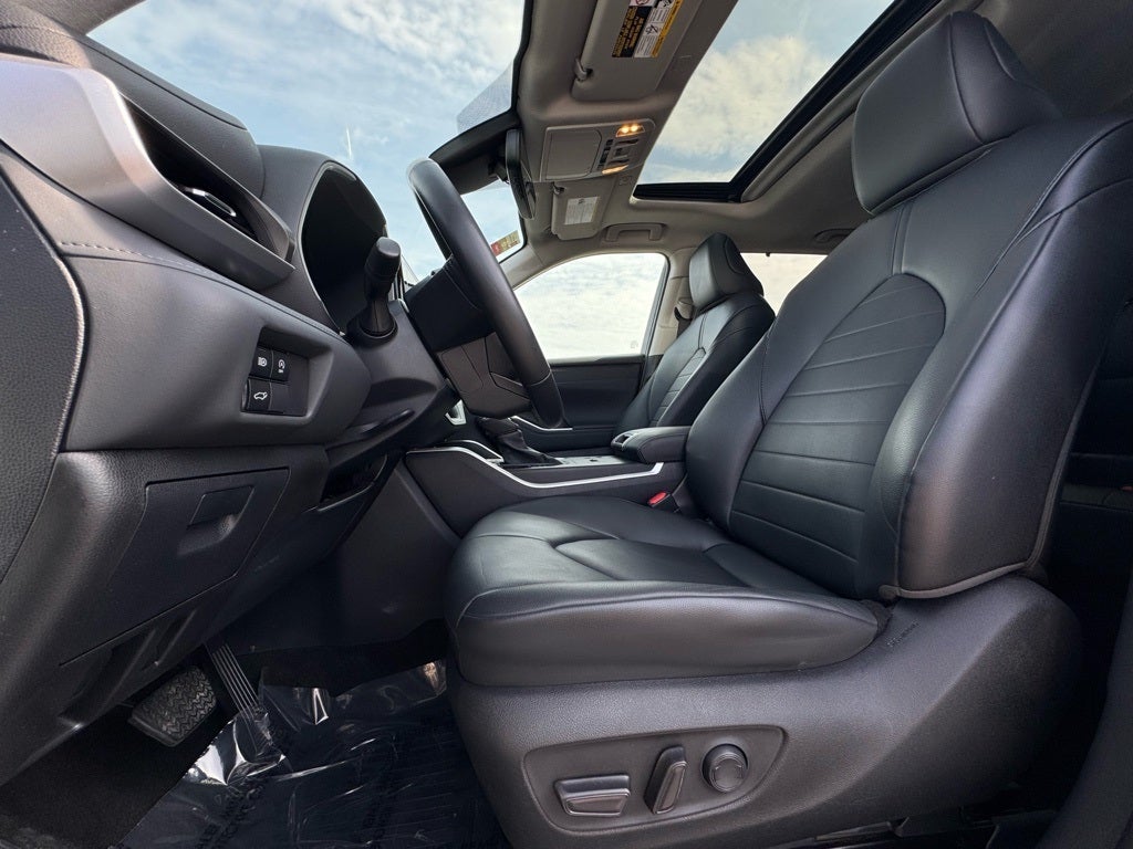 2024 Toyota Highlander XLE