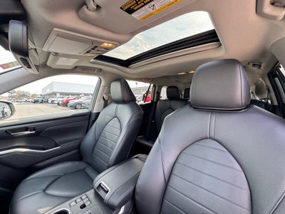 2024 Toyota Highlander XLE