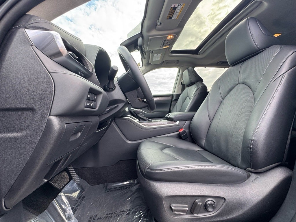 2024 Toyota Highlander Limited