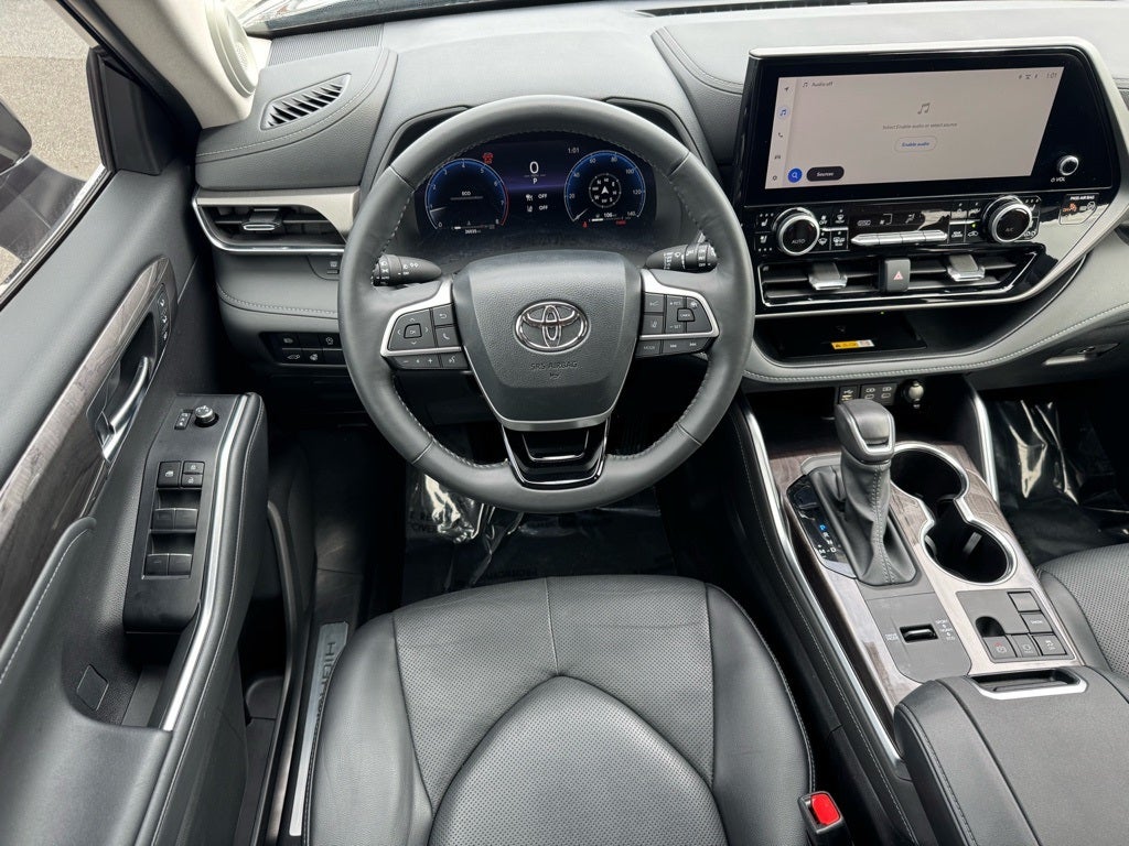 2024 Toyota Highlander Limited