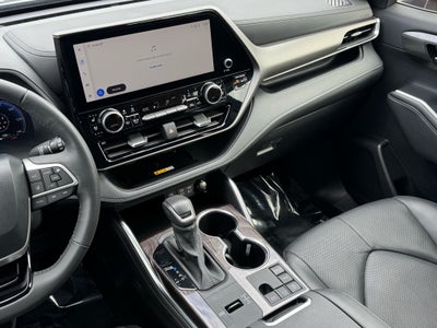 2024 Toyota Highlander Limited