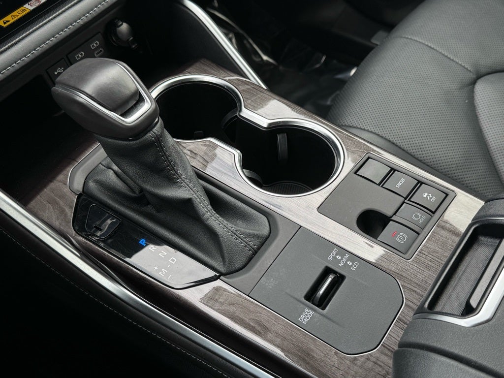 2024 Toyota Highlander Limited