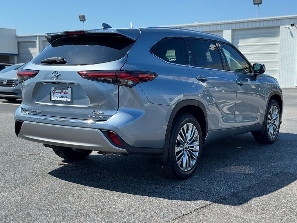 2024 Toyota Highlander Platinum