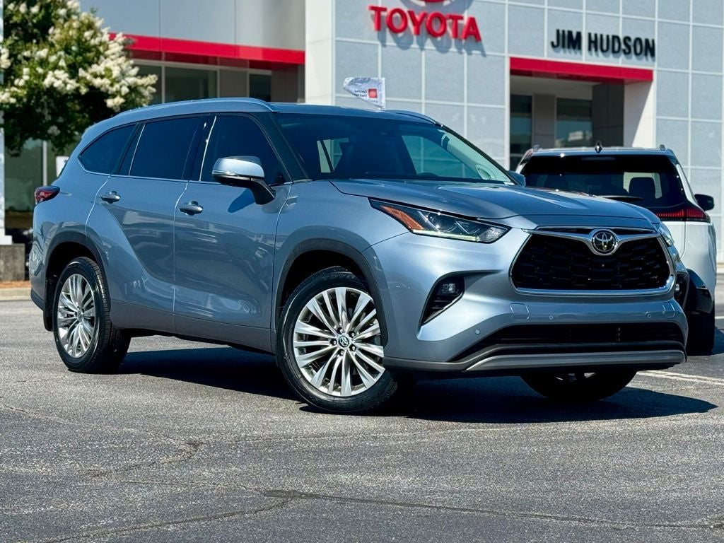 2024 Toyota Highlander Platinum