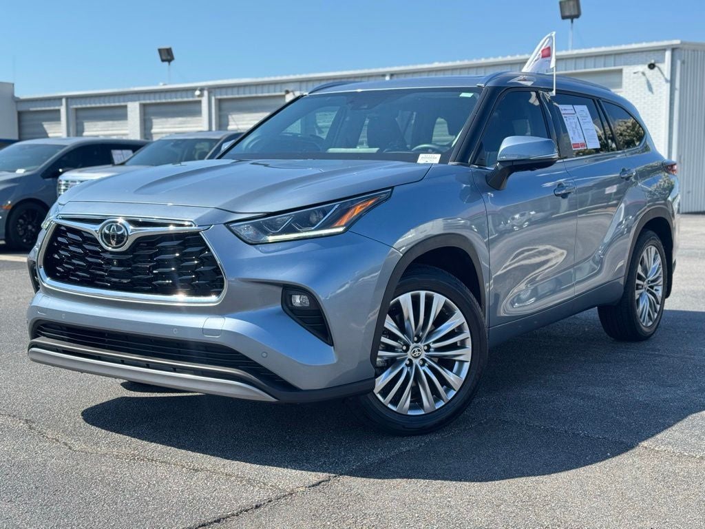 2024 Toyota Highlander Platinum