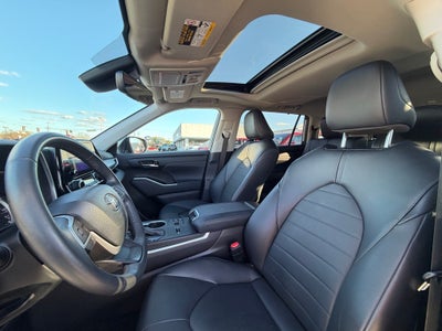 2024 Toyota Highlander XLE