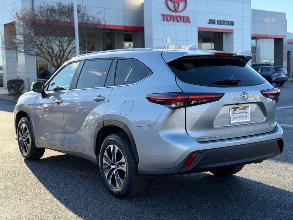 2024 Toyota Highlander XLE