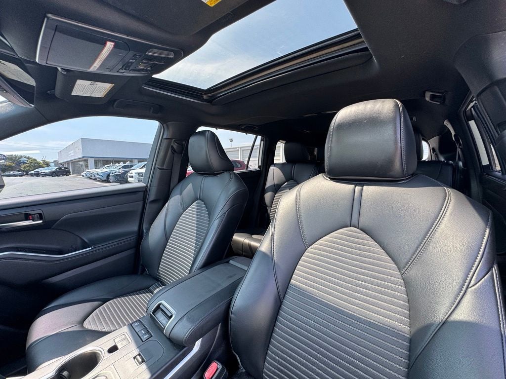 2021 Toyota Highlander XSE