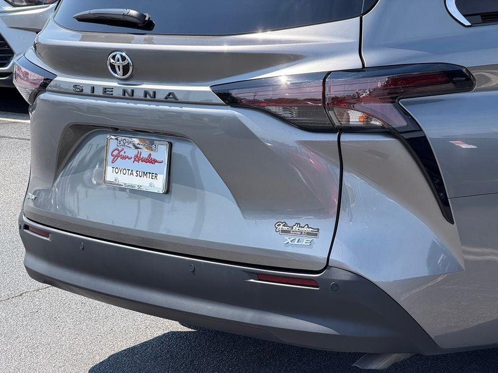 2026 Toyota Sienna XLE 8 Passenger