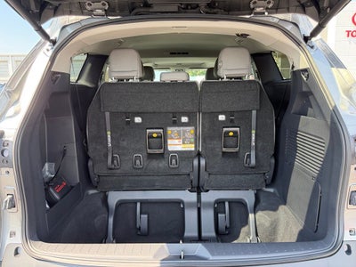 2026 Toyota Sienna XLE 8 Passenger