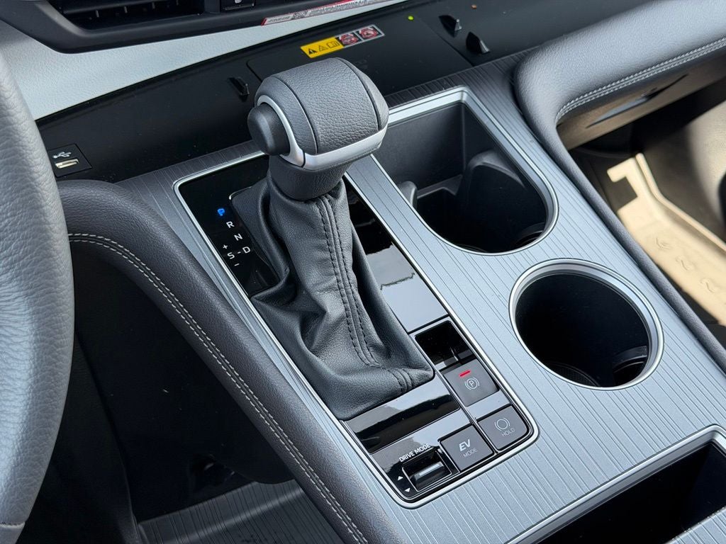 2026 Toyota Sienna XLE 8 Passenger