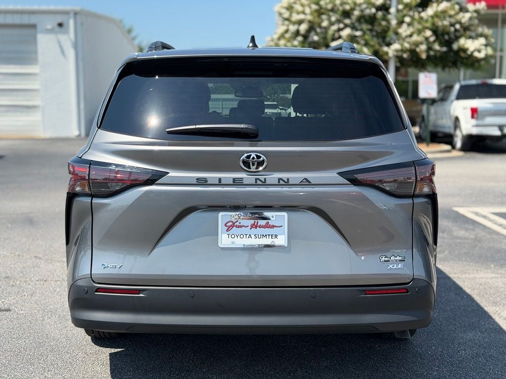2026 Toyota Sienna XLE 8 Passenger