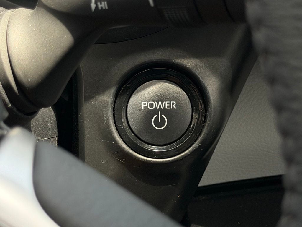 2025 Toyota Sienna XLE 8 Passenger