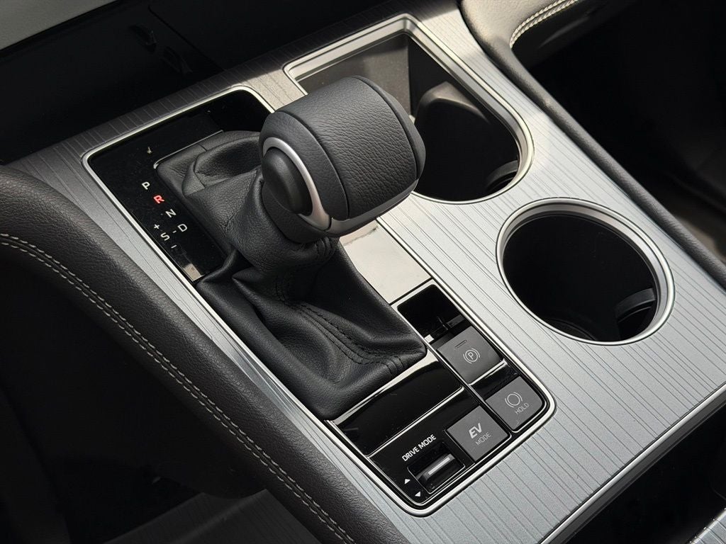 2025 Toyota Sienna XLE 8 Passenger