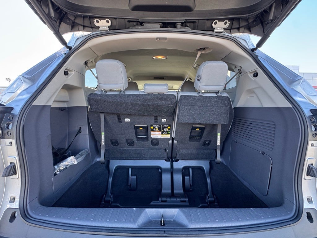 2023 Toyota Sienna XLE 7 Passenger