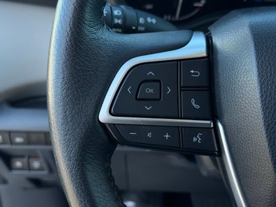 2023 Toyota Sienna XLE 7 Passenger