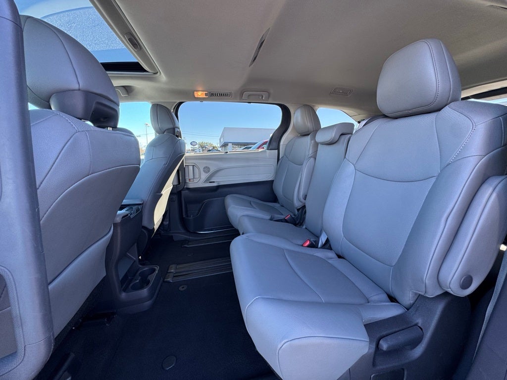 2023 Toyota Sienna XLE 7 Passenger