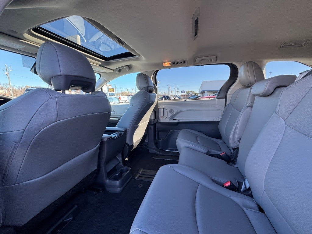 2023 Toyota Sienna XLE 7 Passenger