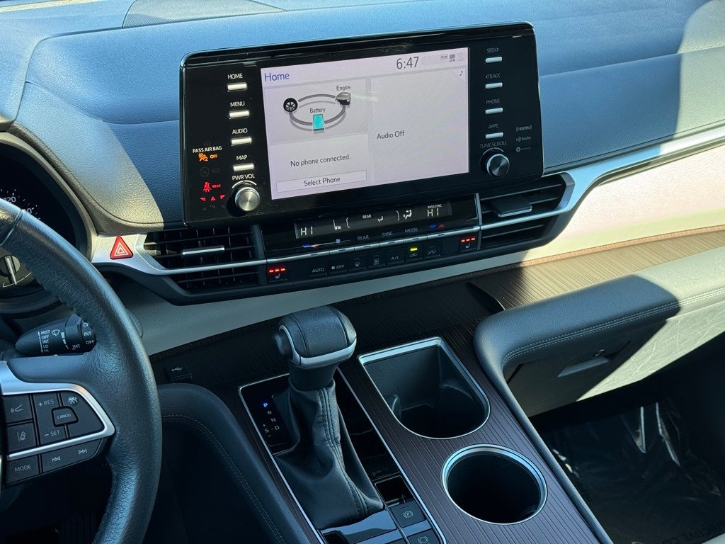 2023 Toyota Sienna XLE 7 Passenger