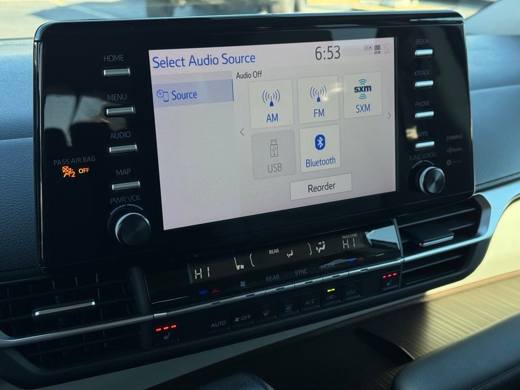 2023 Toyota Sienna XLE 7 Passenger