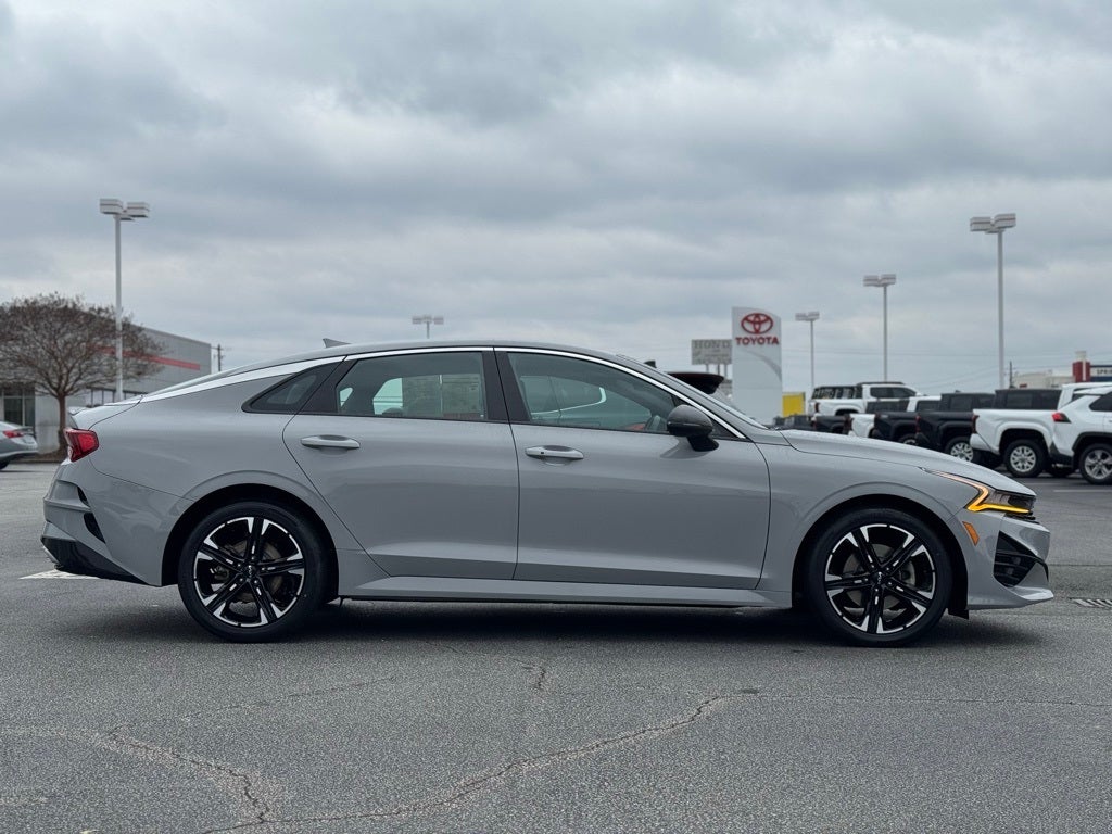 2023 Kia K5 GT-Line