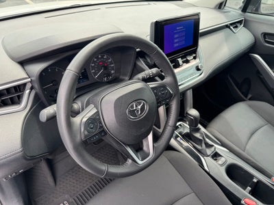 2024 Toyota Corolla Cross LE