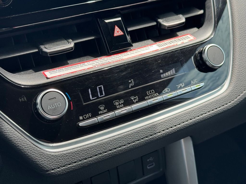 2024 Toyota Corolla Cross LE