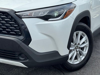 2024 Toyota Corolla Cross LE