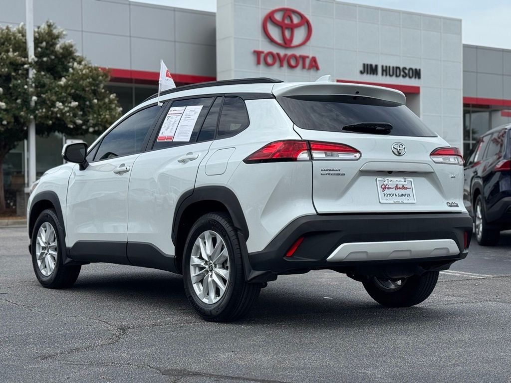 2024 Toyota Corolla Cross LE