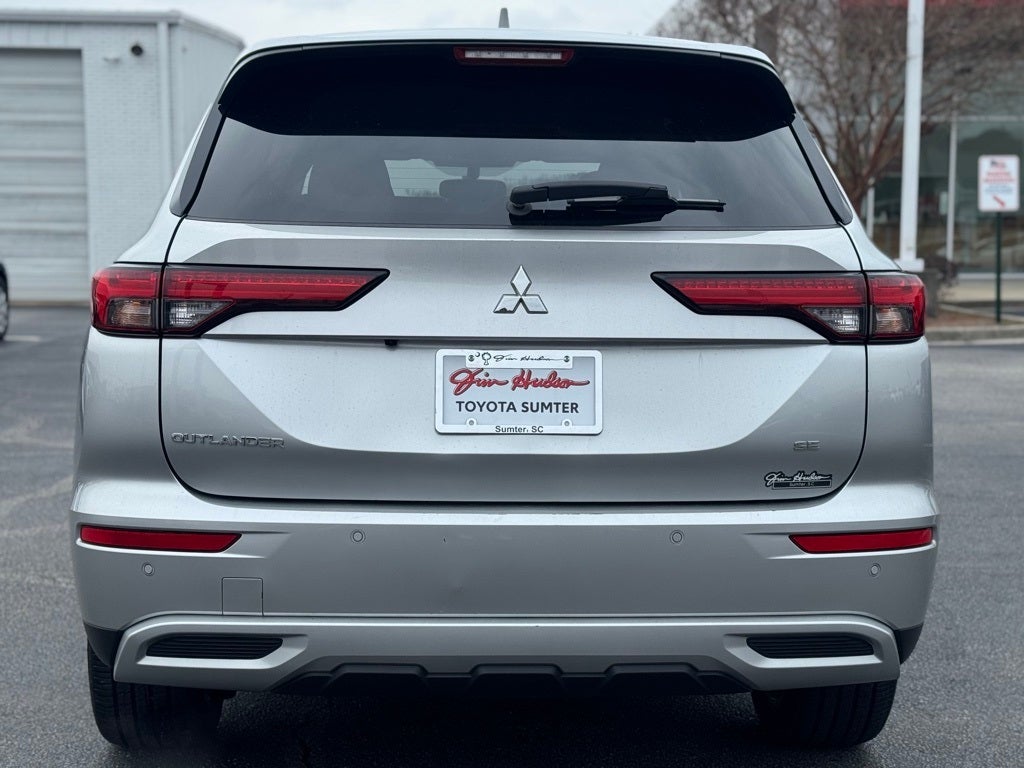 2024 Mitsubishi Outlander SE