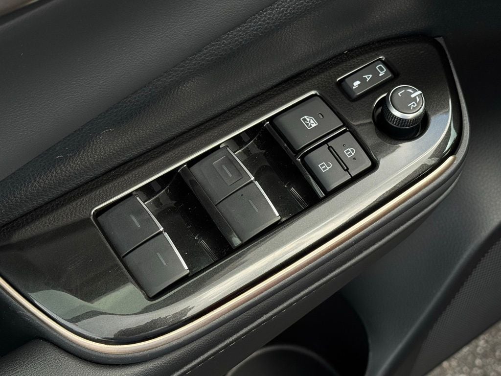 2024 Toyota Crown XLE