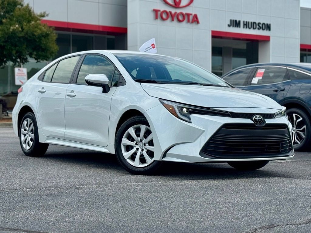 2026 Toyota Corolla Hybrid LE