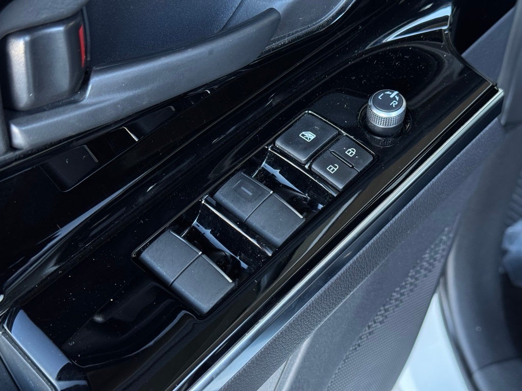 2023 Toyota bZ4X Limited