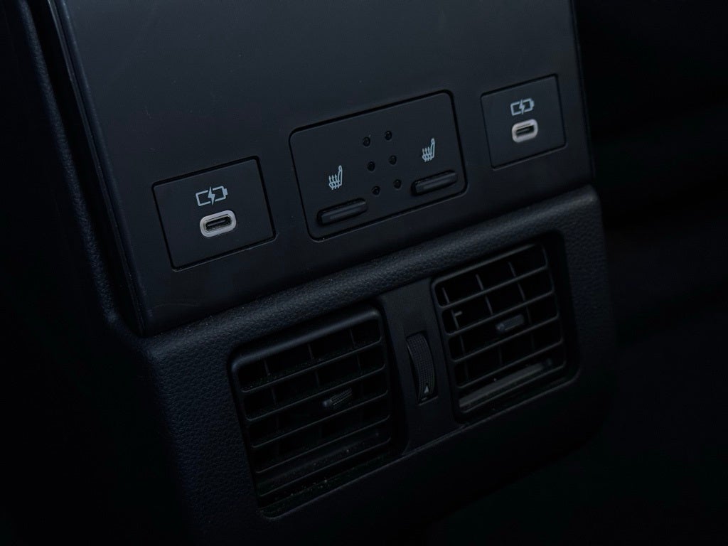 2023 Toyota bZ4X Limited