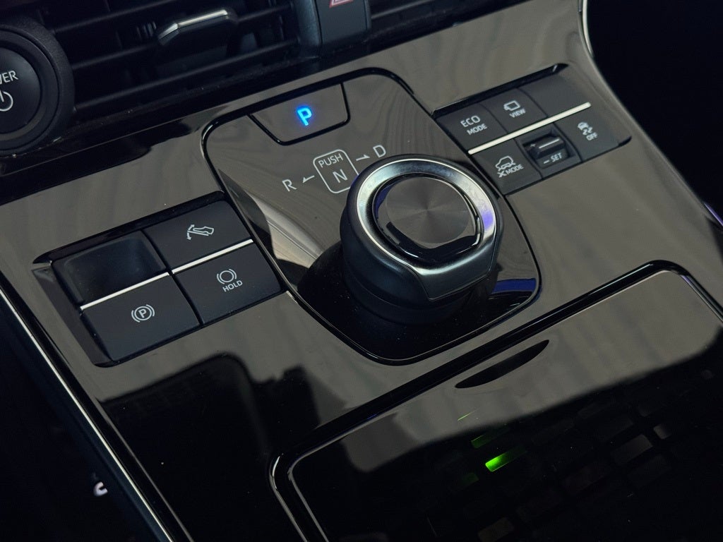 2023 Toyota bZ4X Limited