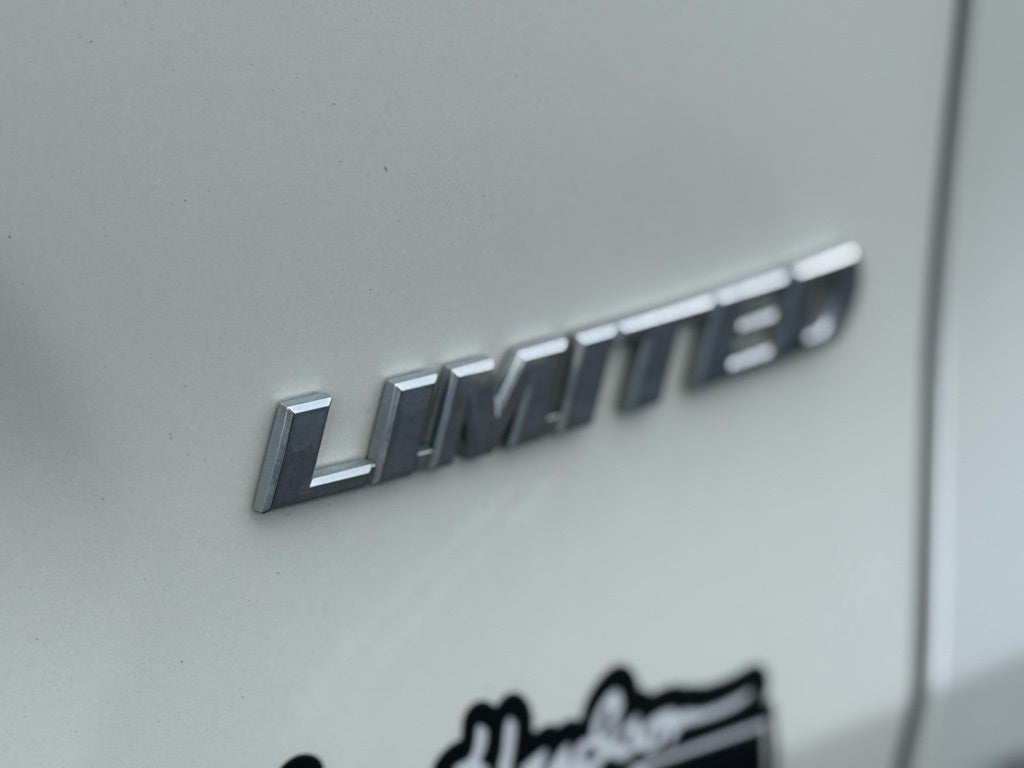 2020 Toyota RAV4 Limited