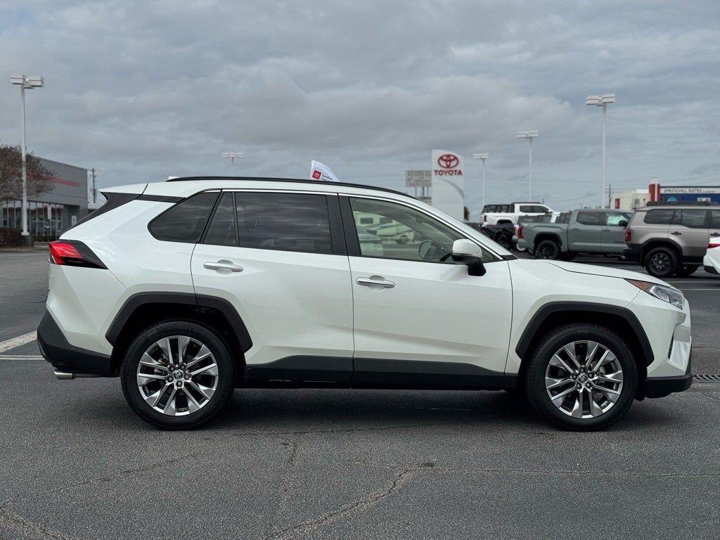 2020 Toyota RAV4 Limited